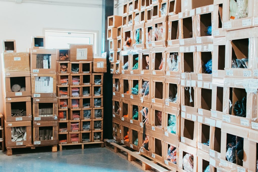 Scopri il metodo Momoka di gestire la logistica inversa e come previene lo spreco dei resi