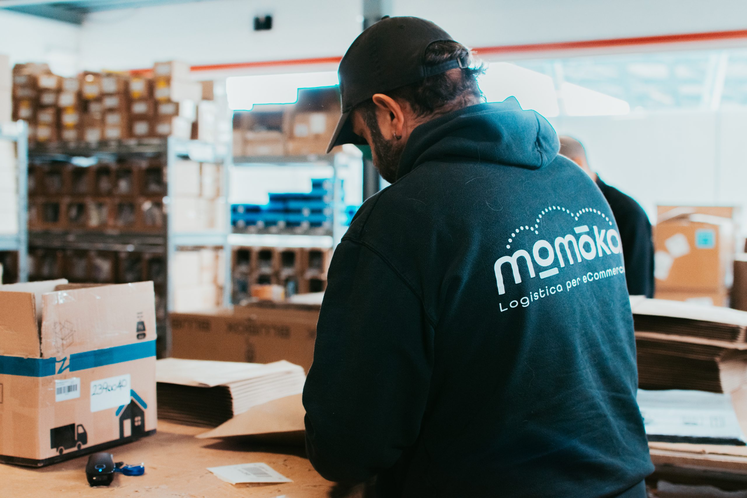 Handling logistica: cos'è, vantaggi e soluzioni per scalare il tuo eCommerce