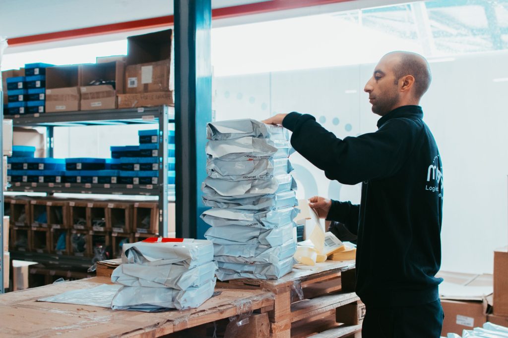 Come Aumentare l'Efficacia nella Gestione Ordini eCommerce in Modo Intelligente